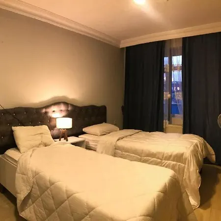 Oezdiyar Apartment *